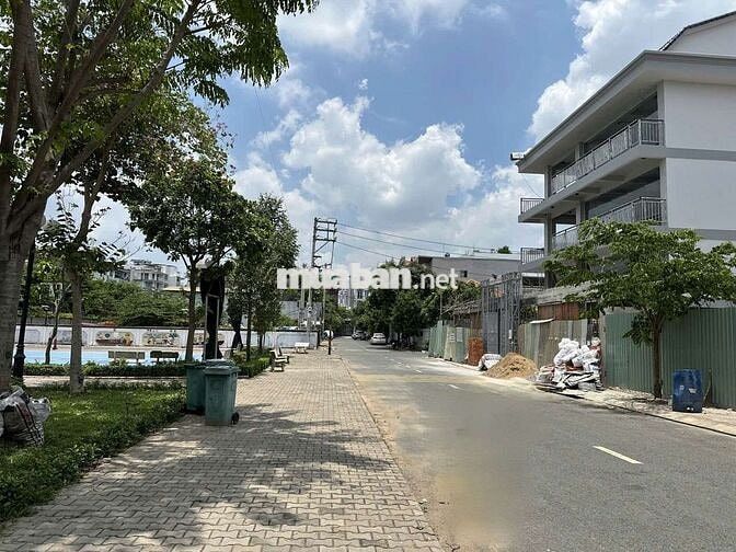 VIP KHU BIỆT THỰ ĐỘC NHẤT 2MT TRƯỚC SAU KHUÔN ĐẤT ĐẸP 15X30M THỔ 100%