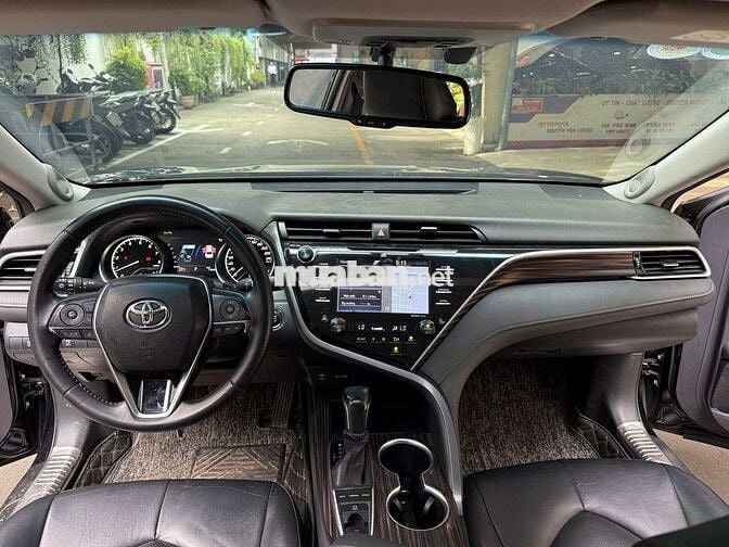 Toyota Camry 2019 2.5Q - 73856 km