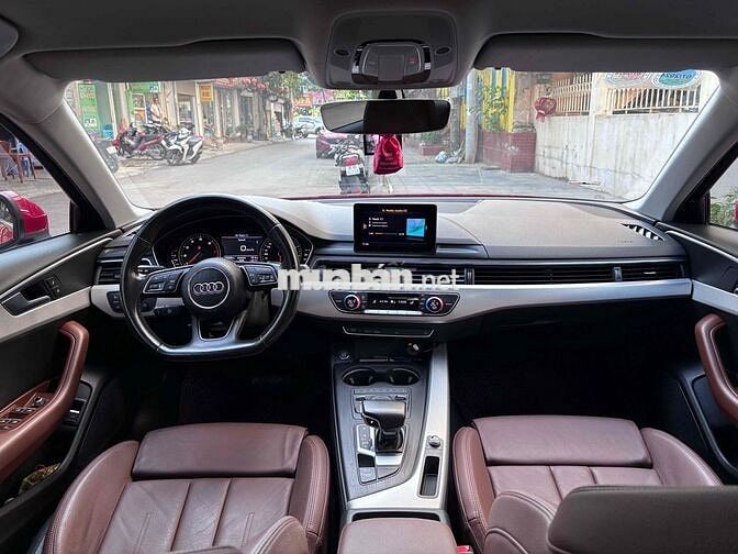 Audi A4 2016 2.0 TFSI - 29800 km