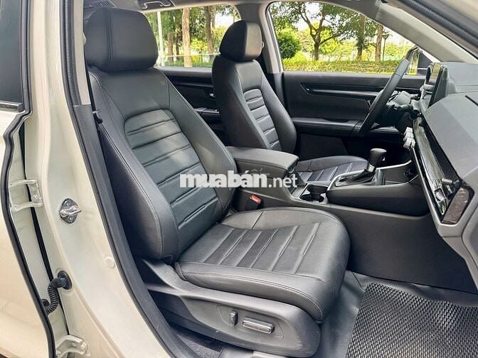 Honda CR V 2025 L - 10800 km