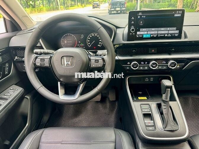 Honda CR V 2025 L - 10800 km