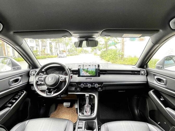 Honda HR-V RS sx 2022 siêu lướt màu trắng
