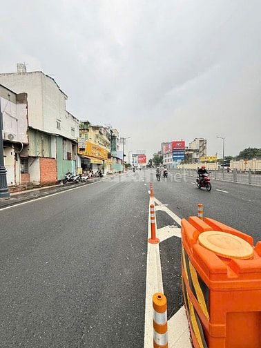 Bán lô đất 2 MT Trước Sau Ngay Lối Vào Nhà Ga T3 sân bay Tân Sơn Nhất