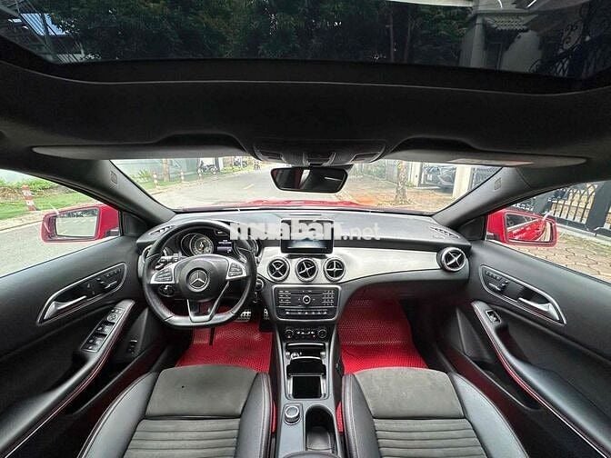 Mercedes Benz GLA250 AMG 4Matic sx 2016 màu đỏ