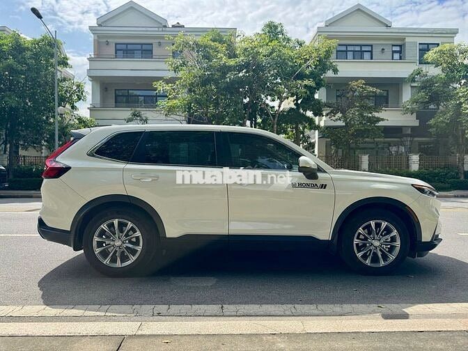 Honda CR V 2025 L - 10800 km