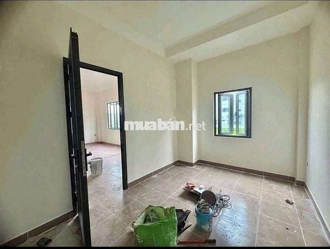 Cho Thuê Nhà 9x25m Mặt Tiền Kinh Doanh Bùi Văn Ba Quận 7