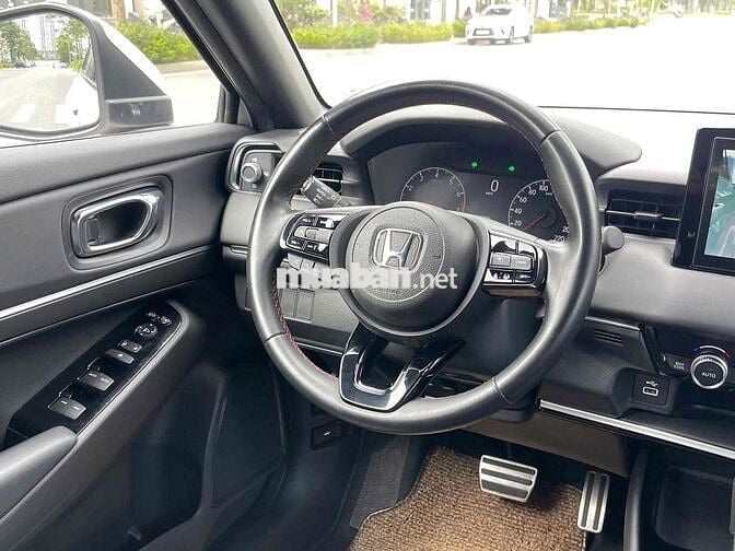 Honda HR-V RS sx 2022 siêu lướt màu trắng