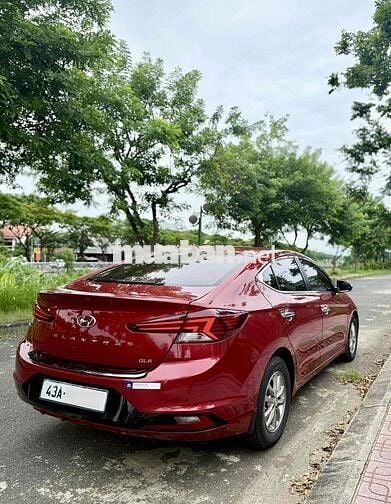 Hyundai Elantra, gia đình sử dụng, bảo dưỡng hãng