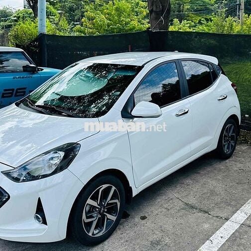 Hyundai Grand i10 2021 - 20300 km