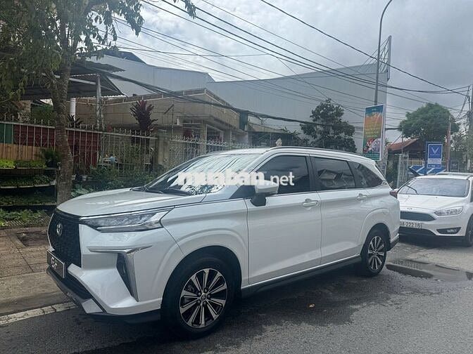 Toyota Veloz 2024 – 7 chỗ gia đình, siêu lướt