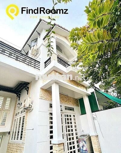 CHO THUÊ CĂN HỘ SÂN VƯỜN NGAY VĂN LANG CS3