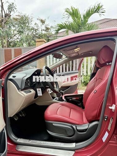 Hyundai Elantra, gia đình sử dụng, bảo dưỡng hãng