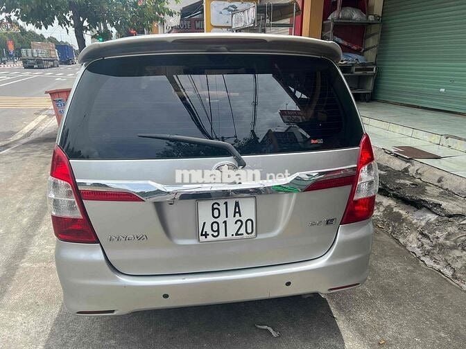 Toyota Innova 2015 2.0E - 132000 km