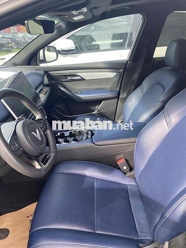 VinFast VF8 2023 Plus - 38000 km