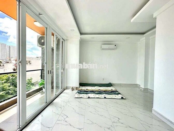 Phòng studio 35m2_ban công to_full nt_hẻm 100 Thích Quảng Đức