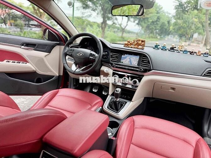 Hyundai Elantra, gia đình sử dụng, bảo dưỡng hãng