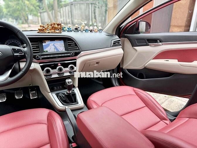 Hyundai Elantra, gia đình sử dụng, bảo dưỡng hãng