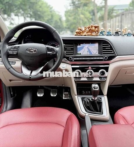 Hyundai Elantra, gia đình sử dụng, bảo dưỡng hãng