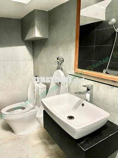 Căn studio có hồ bơi gần đường Phạm Văn Đồng