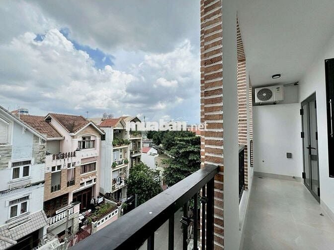 🟥 Căn Hộ Studio Ban Công, Full Nội Thất, Thang Máy. Ngay Hutech, UEF