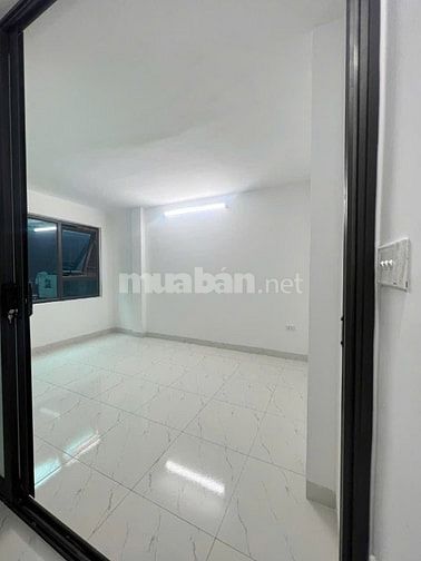 Nhà 4,5T ngõ Trần Quý Cáp-Ga Hà Nội ngõ 2m cách oto đỗ 35m gần Mp 
