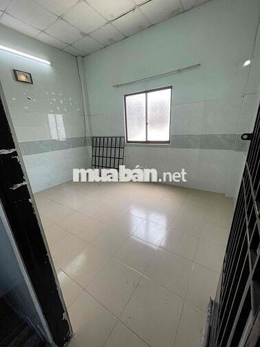 Cho Thuê Nhà Nguyên Căn Ngay Aeon Tân Phú. 4x15m, Đúc 2 Tấm, 2Pn, 2wc