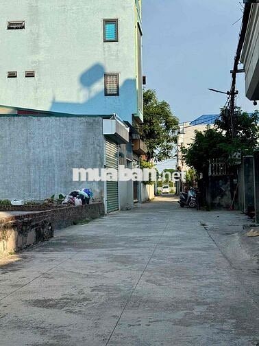 ĐẤT SIÊU ĐẸP HAI THOÁNG TRƯỚC SAU- Ô TÔ THÔNG THOÁNG- QUY HOẠCH ỔN.