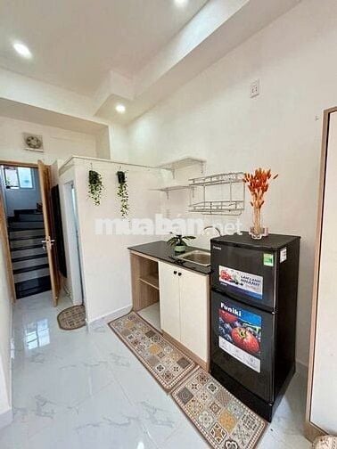 Cho thuê phòng trọ cửa sổ trời full nội thất hiện đại tại quận 3