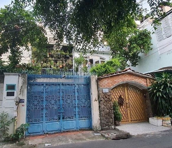 BÁN NHÀ HXH NGUYỄN CÔNG TRỨ QUẬN 1 DT: 4X23,5m 2 TẦNG GIÁ: 24,5 TỶ
