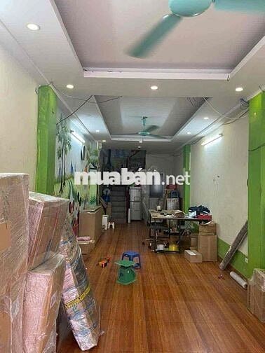 PHÂN LÔ – 3 Ô TÔ TRÁNH – VỪA Ở VỪA VĂN PHÒNG