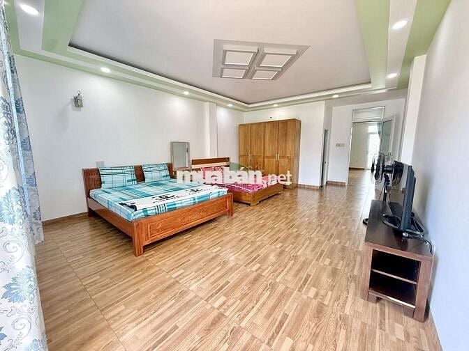 CHO THUÊ NHÀ 3 PHÒNG FULL NỘI THẤT NGỦ KĐT HÀ QUANG 2 GIÁ 18 TRIỆU/TH