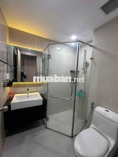 Cho thuê căn 2PN.2WC full đẹp y hình ở ngay-Botanica Premier