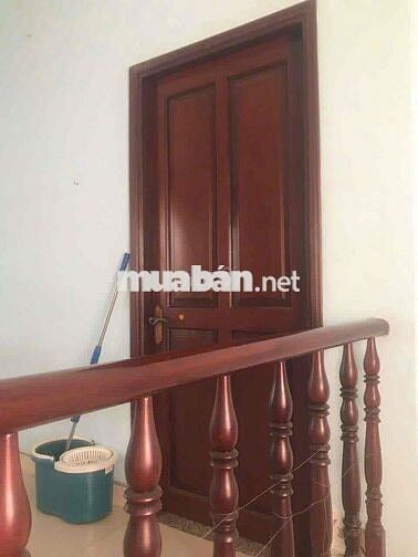 Cho thuê nguyên căn 108m2 1 lầu đúc 254/30 Bến Vân Đồn Q4