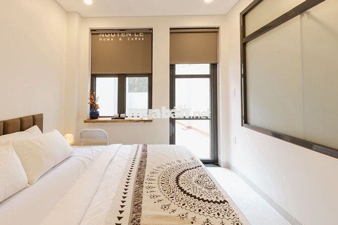 CHO THUÊ NHÀ FULL NỘI THẤT Quận 1