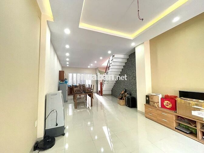 NHÀ Ở KINH DOANH 1 TRỆT 1  LẦU  GẦN  PHƯỚC HẢI GIÁ 20 TRIỆU/ THÁNG