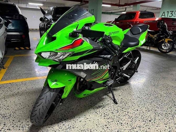 Kawasaki Ninja ZX25R ABS SE