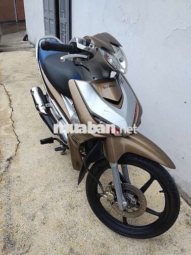Xe honda tay ga.đời mới có Fi.còn mới toanh