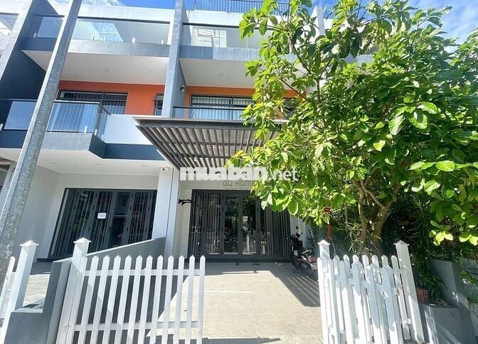 CHO THUÊ NHÀ MỸ GIA – GÓI 8, NHA TRANG – GIÁ 27 TRIỆU/THÁNG