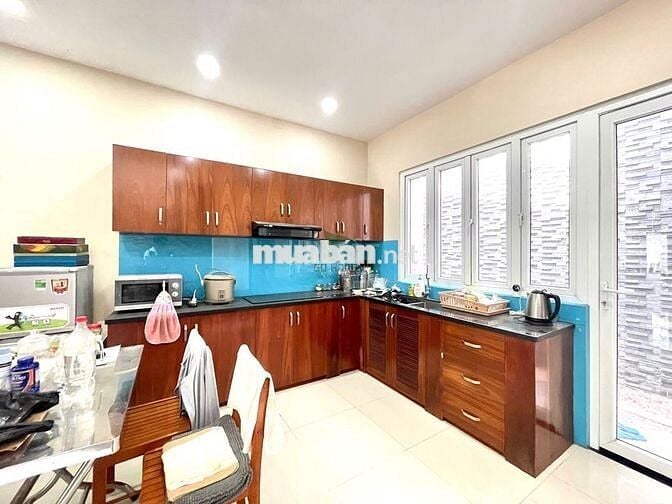 NHÀ Ở KINH DOANH 1 TRỆT 1  LẦU  GẦN  PHƯỚC HẢI GIÁ 20 TRIỆU/ THÁNG