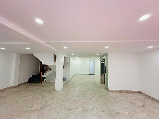 Cho Thuê Nhà Nguyên Căn 126b Phan Đăng Lưu, 5 tầng thang máy
