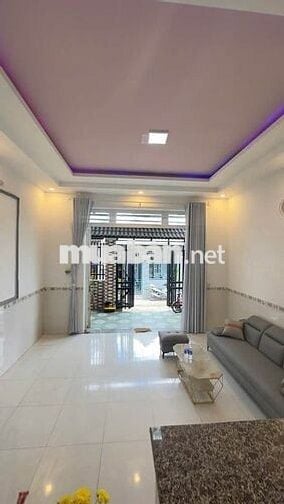 Kẹt tiền ! bán gấp căn nhà gần Cầu Vượt Củ Chi 102m2 -SHR- giá 890tr