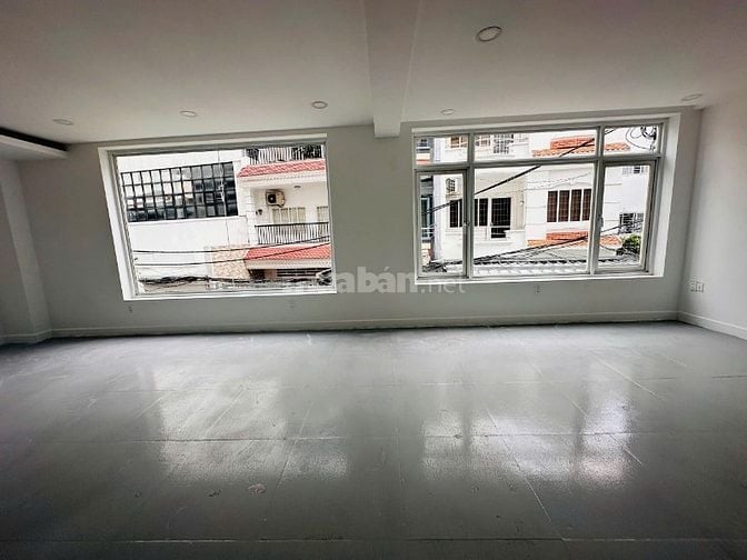 Cho Thuê Nhà Nguyên Căn 126b Phan Đăng Lưu, 5 tầng thang máy
