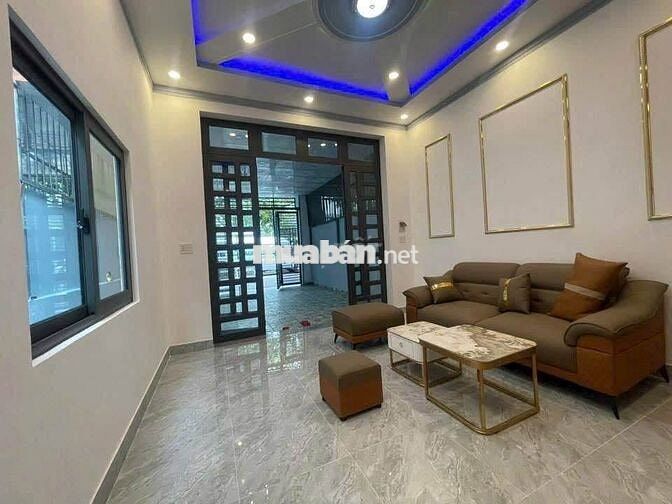 Cần tiền ! Bán gấp căn nhà mới gần chợ Việt Kiều 113m2 -SHR- giá 880tr