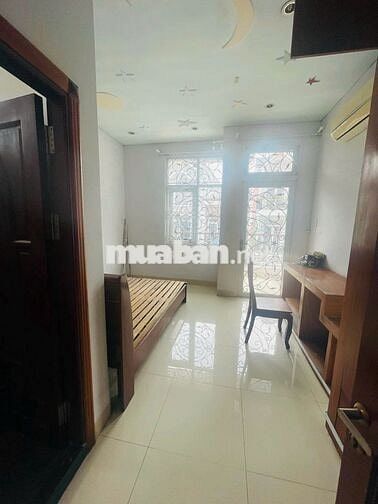 NHÀ NGUYÊN CĂN FULL NỘI THẤT 3 LẦU 3PN P.LINH XUÂN THỦ ĐỨC