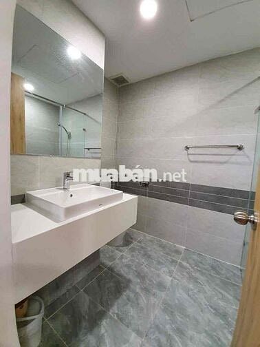 Cho thuê căn studio full nội thất nhà sạch sẽ thoáng mát gần sb Nova