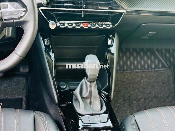 Peugeot 2008 Active 1.2 AT sản xuất 2022