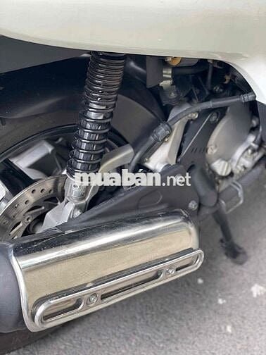 Sh ý 150 Màu Trắng Đen bs đẹp 09898