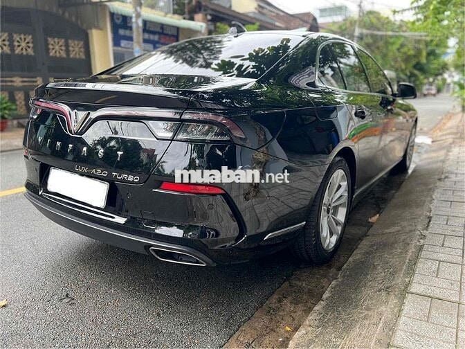 VinFast Lux A2.0 2019 Plus siêu cọp - 7.100 km