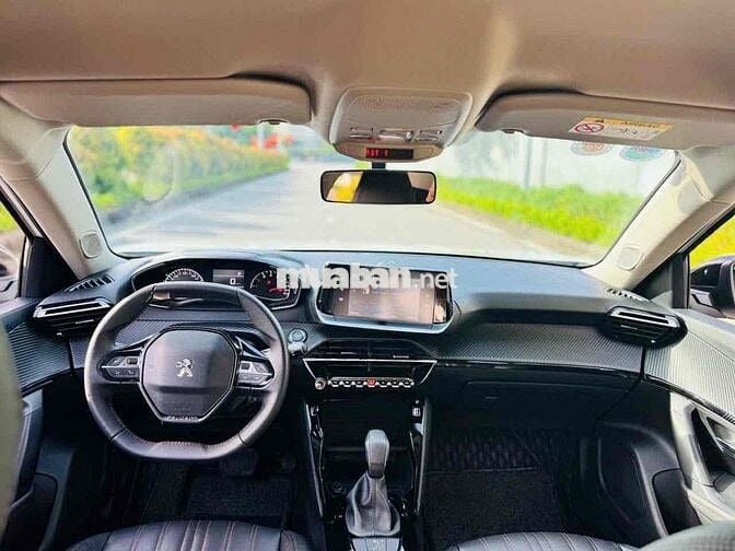 Peugeot 2008 Active 1.2 AT sản xuất 2022