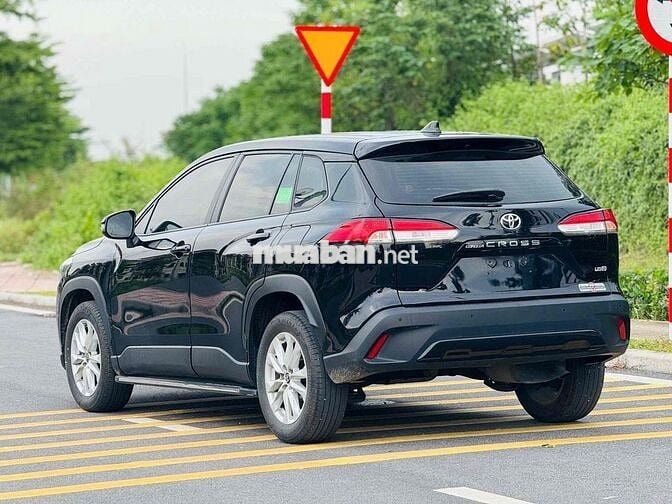 Toyota Corolla Cross 1.8G sản xuất 2023 nhập khẩu